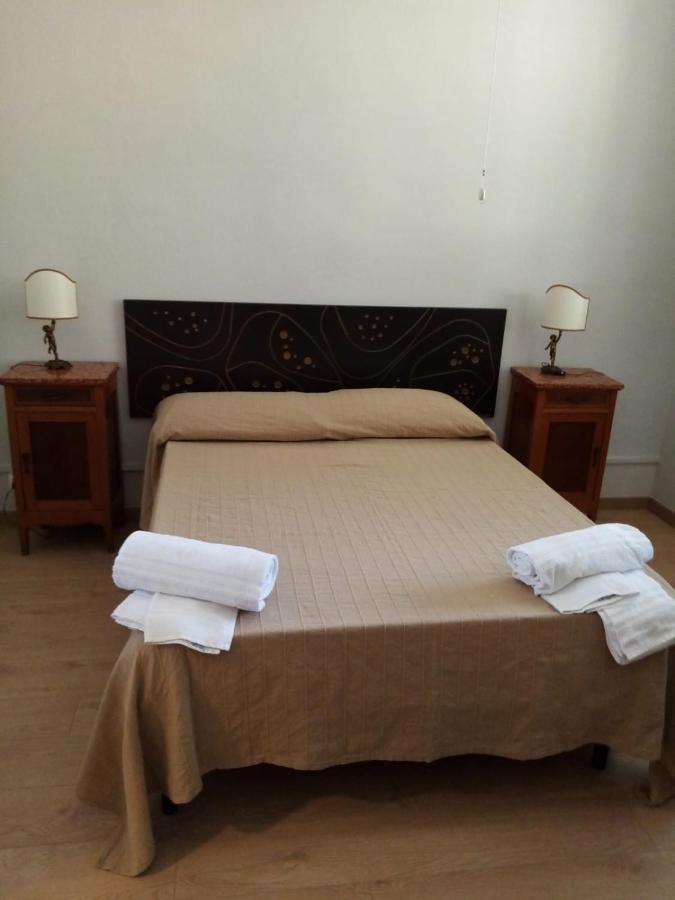 Binario 5 Bed & Breakfast ลุคคา ภายนอก รูปภาพ