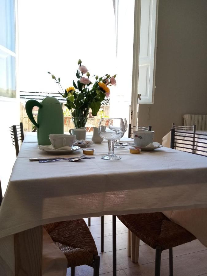 Binario 5 Bed & Breakfast ลุคคา ภายนอก รูปภาพ